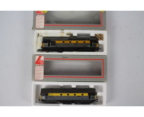 Lima - 2 boxed OO gauge Class 33 BoBo Diesel Electric locos, number 33047 Spitfire and number 33065 Sealion, one has been rep