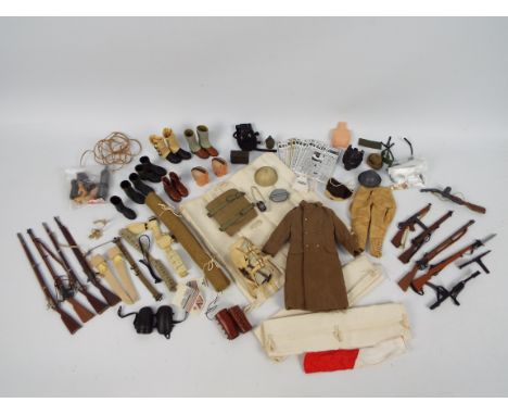 Dragon - Palitoy - Others - A loose collection of weapons, accessories and parts majority of which are attributed to likes of