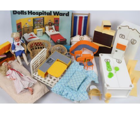 Sindy - A selection of loose Vintage, Pedigree Sindy Accessories: Hospital Ward, Beds, Drawers, Chairs, Nurse and Patient. It