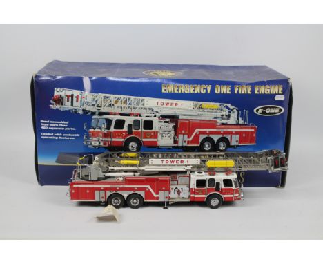 Franklin Mint - Emergency One Fire Engine in 1:32 scale, this model of an E-One HP 105 Platform Fire Engine measures 49 cm lo