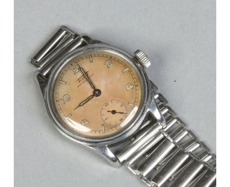 A gentleman's Tissot non magnetic stainless steel manual bracelet watch with subsidiary seconds, 30mm wide. Condition Report.