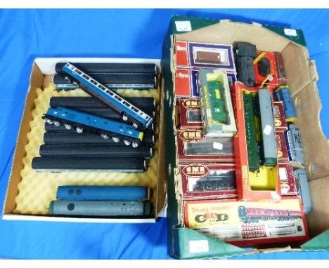 A quantity of '00' gauge model railways, including Jouef LN Class 40 Diesel 285 locomotive in B.R. blue and nine Jouef Inter-