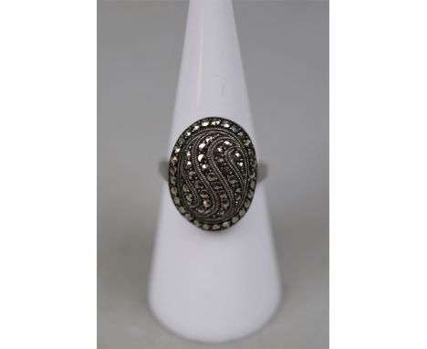 1930's silver marcasite ring - Size M 