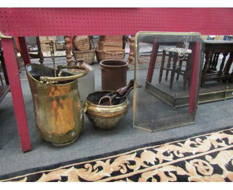 An Eastern brass jardinere, a brass fire screen and coal bucket (3) 