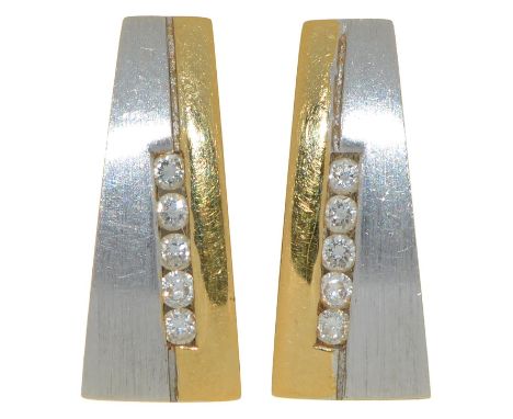 A pair of diamond and two colour 18ct gold earrings, 15mm, Edinburgh, millesimal mark, 7.2g Light wear scratches only