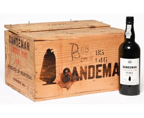 Sandeman Vintage Port, 1982, ten bottles, OWC 