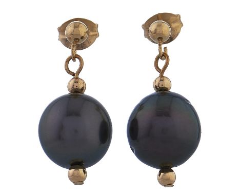 A pair of Tahitian pearl earrings, mounted in gold marked 750, 3.1g Good condition