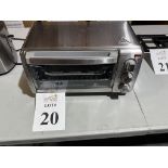 BLACK & DECKER TOASTER OVEN