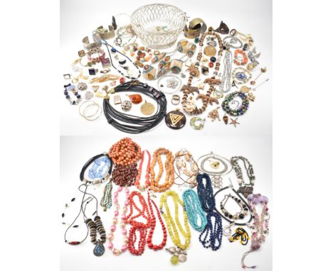 A collection of&nbsp; vintage costume jewellery. The lot to include a selection of beaded necklaces, leather and tribal style