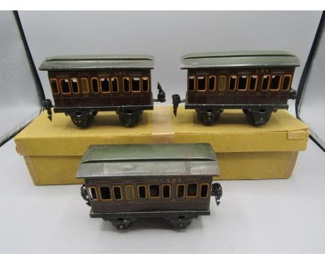 0 gauge Marklin LMS coaches x 3