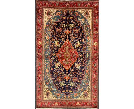 A North west Persian Sarouk rug / carpet, 208cm x 124cm.