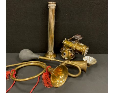 A vintage Powell &amp; Hamner Ltd Chieftain bicycle/carriage lamp, clear lens, brass body;  an Eveready  no 950  1163 five ce