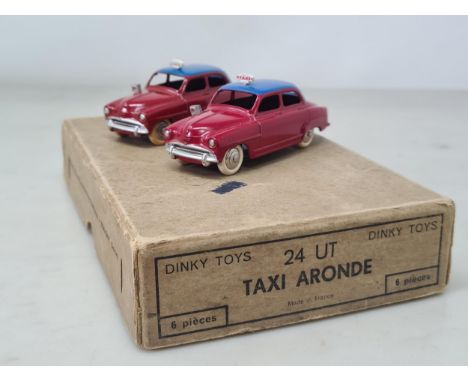 A French Dinky Toys Trade Box of 24UT Simca Aronde Taxis containing two models, M, box VG