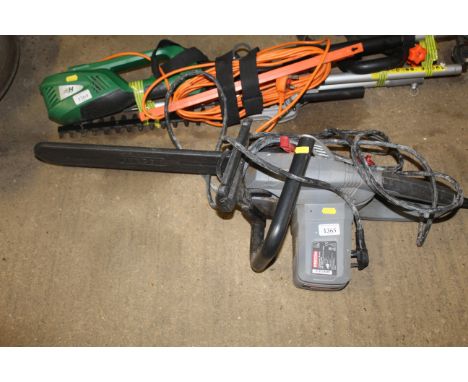 An Oregon CS1500-092 electric chainsaw 
