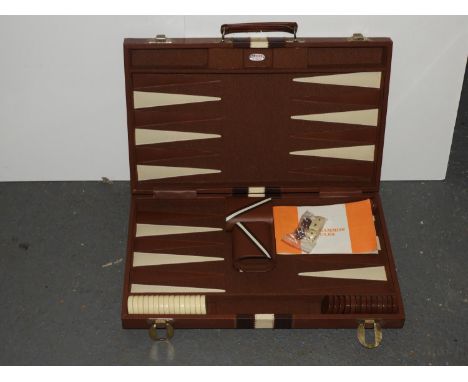 Backgammon Set in Leatherette Case - Complete 