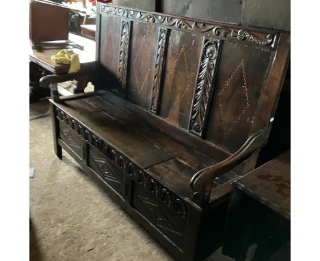 Carved oak settle bench with storage,&nbsp;&nbsp;