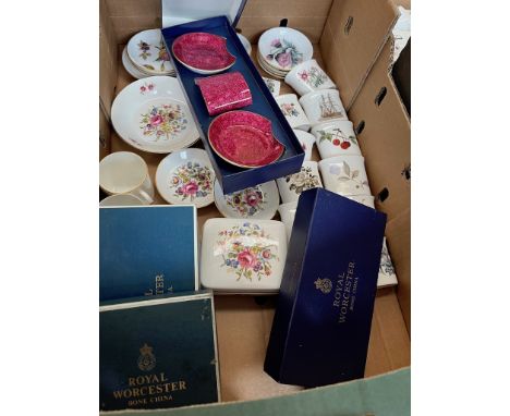 A box of Royal Worcester ceramics including trinket dishes and oval vases.. 31 loose pieces and 4 boxed sets of cup and sauce