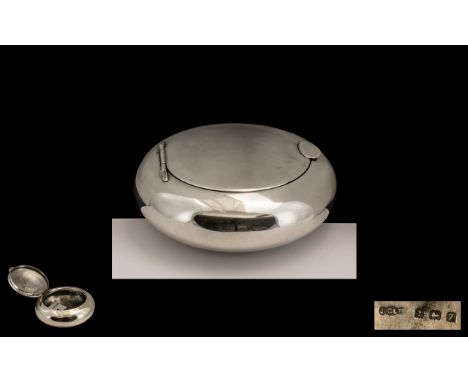 George V Excellent Quality Solid Silver Circular Hinged Lidded Snuff Box of Plain Form. Hallmark Birmingham 1924. 3 x 3 Inche