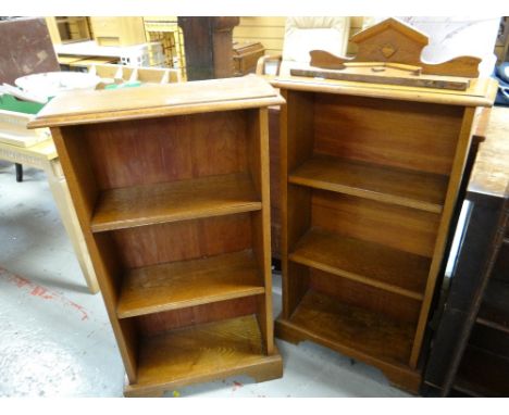 A pair of vintage light oak three-shelf open bookcases with architectural finials, 106cms h x 61cms x 25cms  Condition report