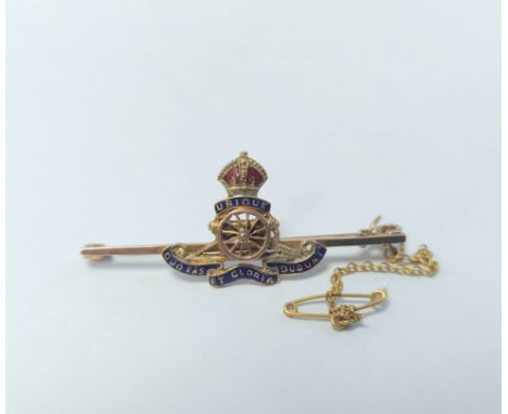 Early 20th Century Royal Artillery 9ct gold bar brooch with crowned gun carriage above enamel plaque with regimental motto "U