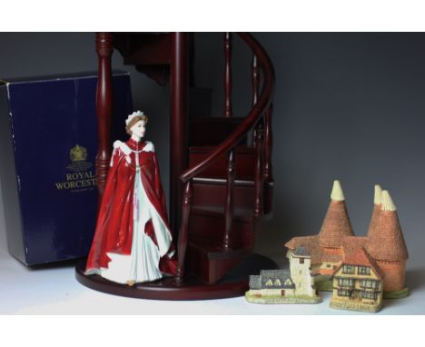 A large collection of David Winter cottages, to include,'Crofters Cottage' and 'Coopers Cottage', with various other model ho