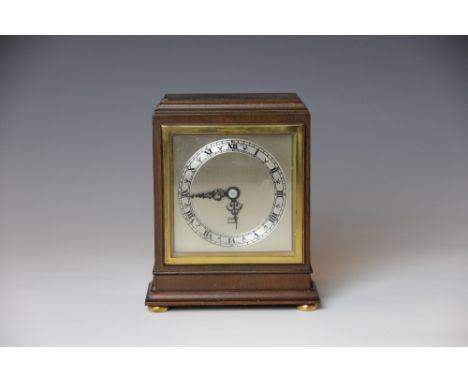An Elliott of London walnut eight day mantel clock, 16cm