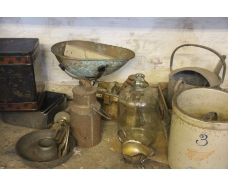 A set of Avery iron kitchen scales, a Red Wings stoneware vessel, a galvanized watering can etc (Qty)
