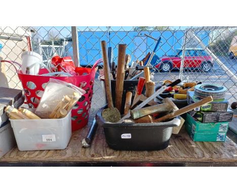 Garage equipment, hand tools &amp; other related items