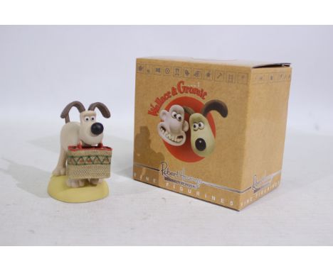 Robert Harrop - Wallace and Gromit - A Limited Edition Robert Harrop resin figure from the Wallace and Gromit Range. This ite