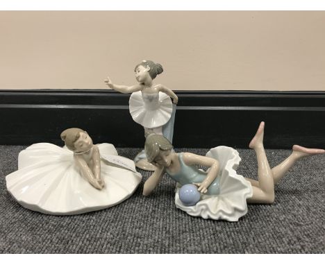 Three Nao figures of ballerinas 