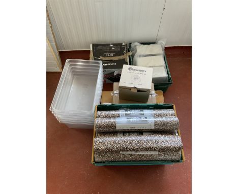 Three serviette dispensers, Casio cash register, Esposnow 80mm thermal printer, plastic bags and six plastic trays - THIS LOT