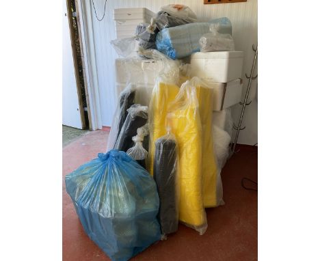 Large quantity of polystyrene food boxes, trays, sandwich trays, plates and other - THIS LOT IS TO BE COLLECTED BY APPOINTMEN