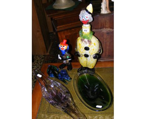 A large Murano glass Clown decanter, together with other collectable glassware