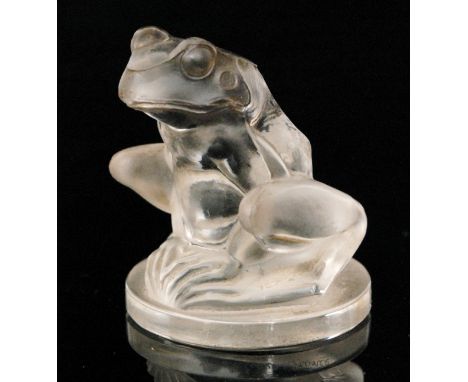 Rene Lalique - A glass car mascot titled Grenouille modelled as a seated frog, introduced 3rd May 1928, model number 1146, en