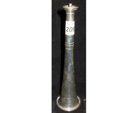 A silver mounted table lighter in the form of a hunting horn (London, 1903) CONDITION REPORTS Has various scratches and some 