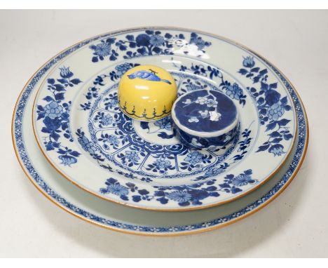 Three Chinese blue and white dishes or plates, Kangxi to Qianlong period and two later covers, largest plate 32cm diameter