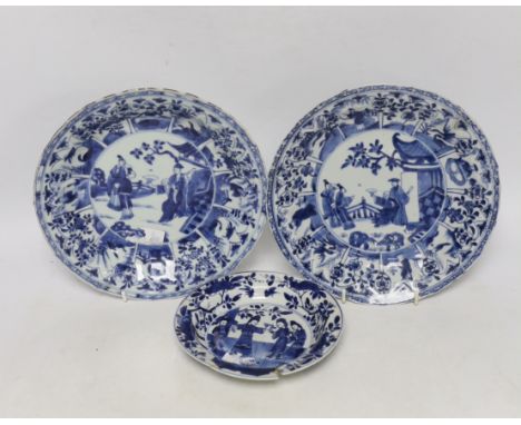 Three Chinese blue and white dishes, Kangxi/Yongzheng period, largest 22cm Smallest dish has had a large ‘W’ shaped break tha