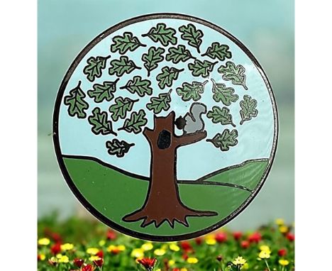 1 Large 20th century very cool enamel tree button. Here is a cool example of enamel work in the 20th century depicting a tree