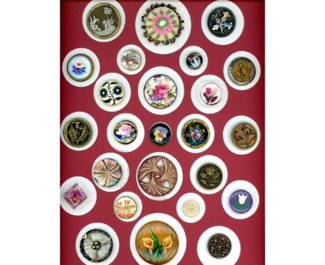 25 S/M/L 19th-20th century assorted material examples. This lovely card of assorted identifiable flowers includes a large var