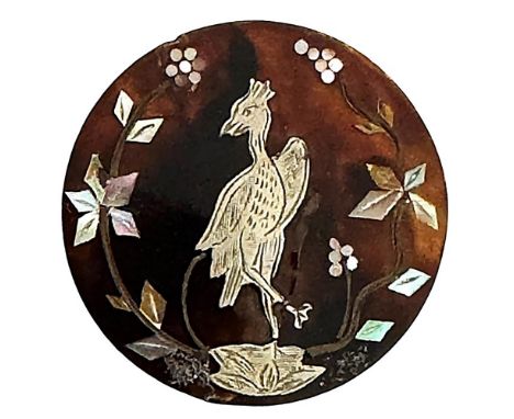 1 Large 19th century pictorial bird inlay button. Here is a beautiful tortoise shell top over a horn base and inlayed with en