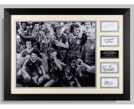A large black and white photographic print of the Nottingham Forest 1979 European Cup Winning team, framed and glazed, measur