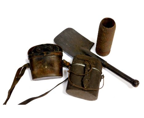 Various First World War items, to include First World War German officer's binoculars, World War I German entrenching spade. 