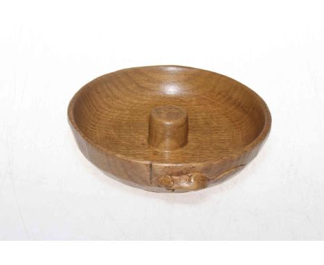 Robert Thompson of Kilburn 'Mouseman' nut bowl, 16cm diameter.