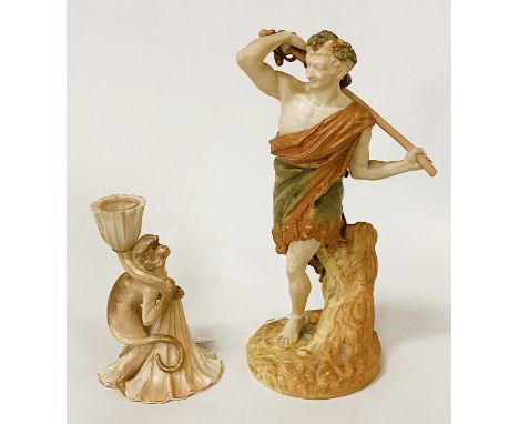 WORCESTER FIGURE &amp; CANDLESTICK