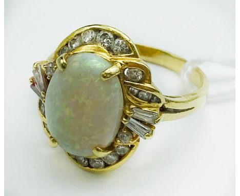 18CT GOLD DIAMOND OPAL RING SIZE M APP. WEIGHT 6 GRAMS 