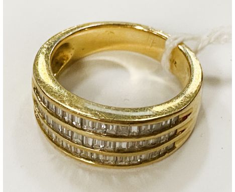 18CT THREE ROW BAGUETTE CUT DIAMOND RING SIZE M 8.5 GRAMS APPROX