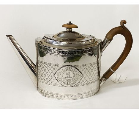 GEORGIAN HM SILVER TEAPOT - 14 OZS APPROX