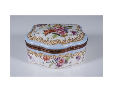 An exquisite Meissen porcelain trinket box, beautifully hand-painted with intricate floral motifs in vibrant hues of pink, re