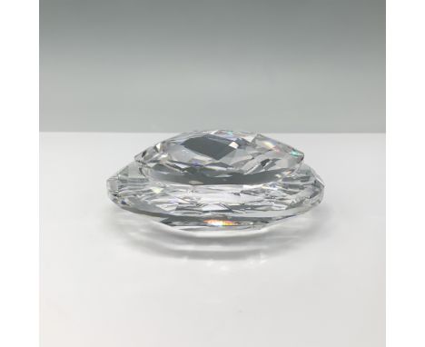 Exquisite two-piece jewelry box is crafted from clear faceted crystal, embodying Swarovski's renowned craftsmanship. The lid 