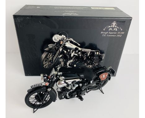 Minichamps 1:12 Scale 'Classic Bike Series' Brough Superior SS100 'T.E. Lawrence' 1932 Motorcycle - Boxed. P&amp;P Group 2 (£